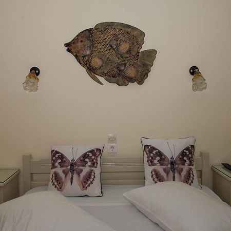 Poros Town Matrona Apartments מראה חיצוני תמונה