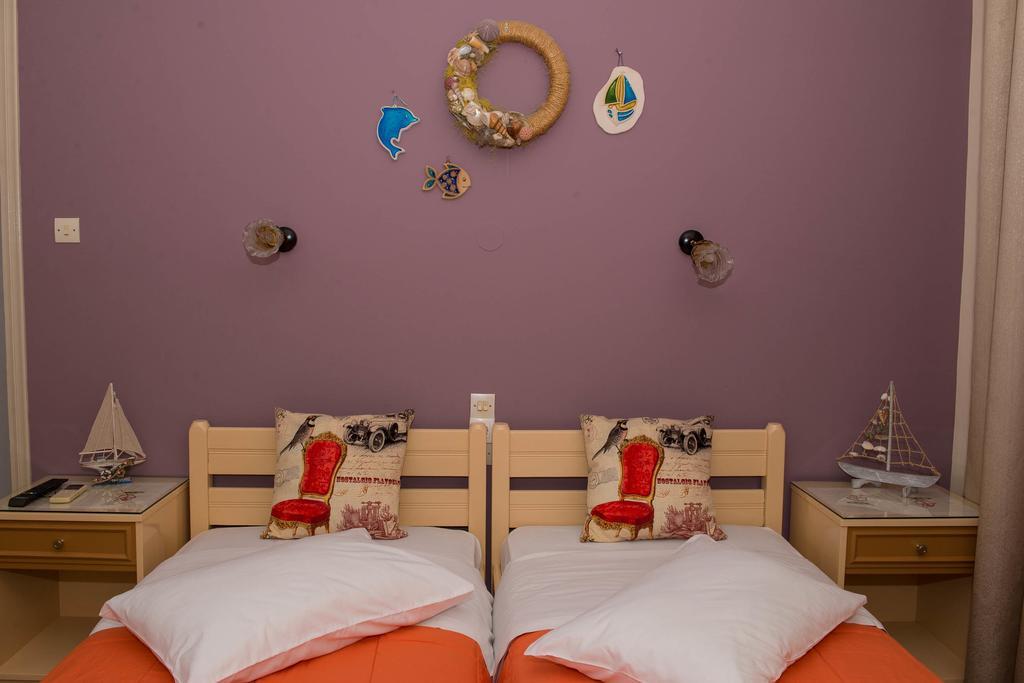 Poros Town Matrona Apartments מראה חיצוני תמונה