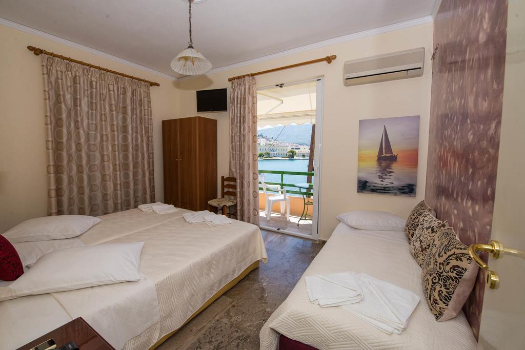 Poros Town Matrona Apartments מראה חיצוני תמונה