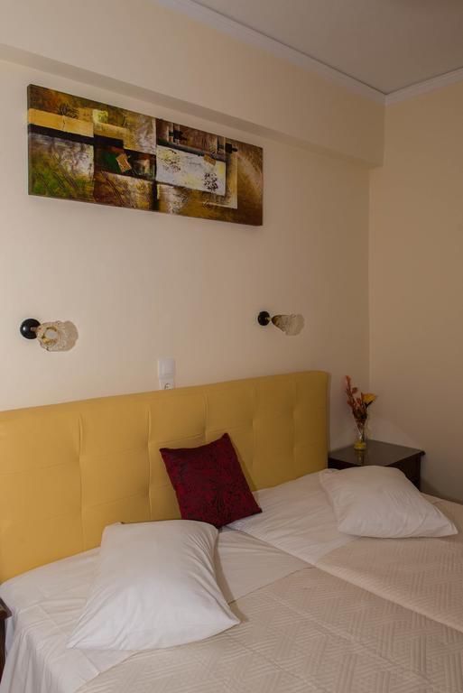 Poros Town Matrona Apartments מראה חיצוני תמונה